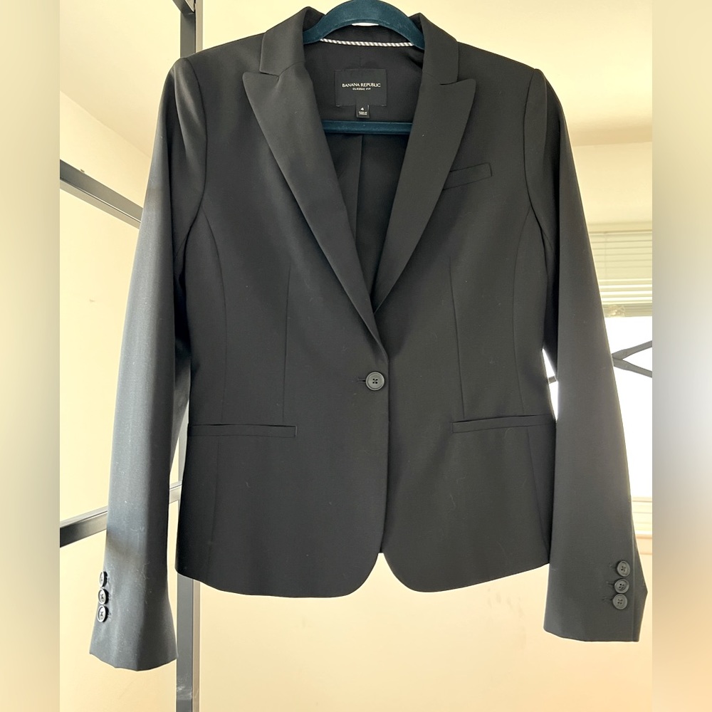 Banana Republic Black Classic Fit Blazer